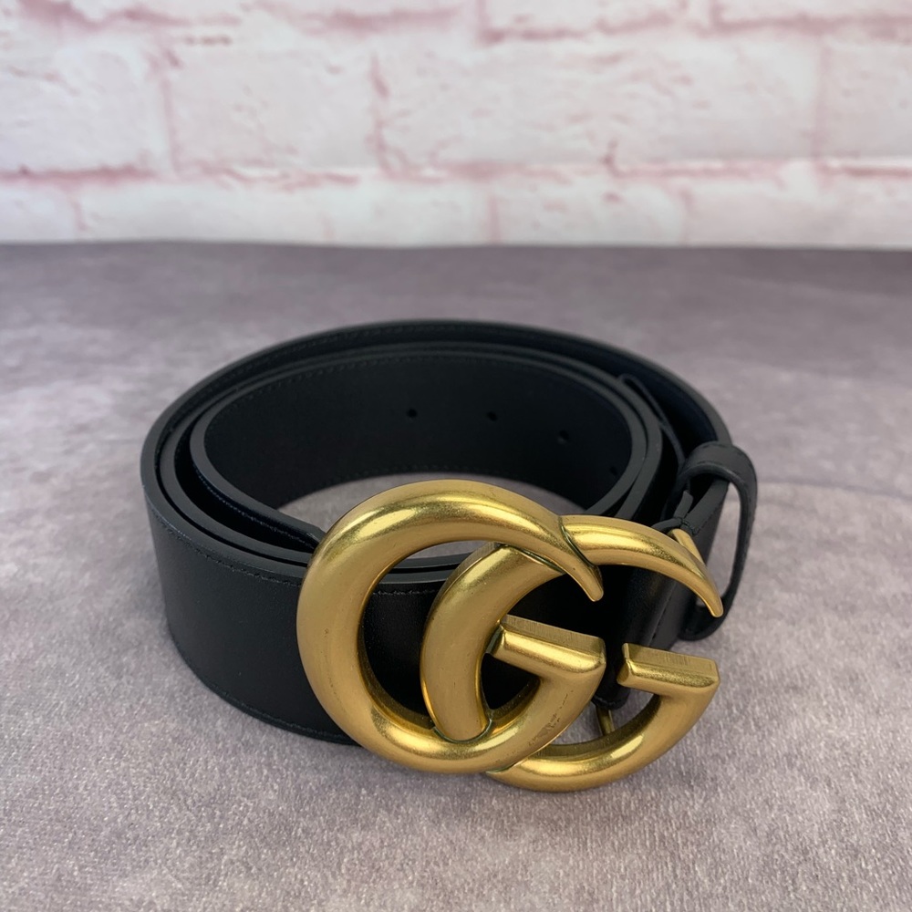 Gucci Black Leather Belt with Gold Double G Buckle